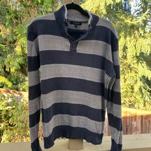 True Rock 100% cotton sweater size Large